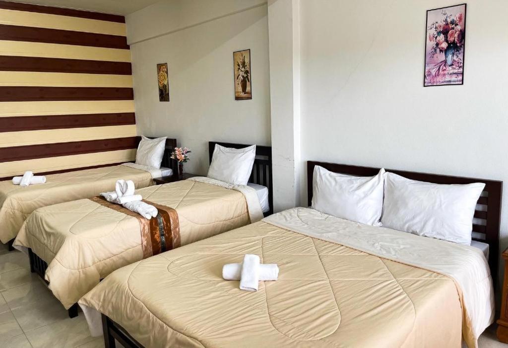 Rueangrat Hotel Ranong Extérieur photo