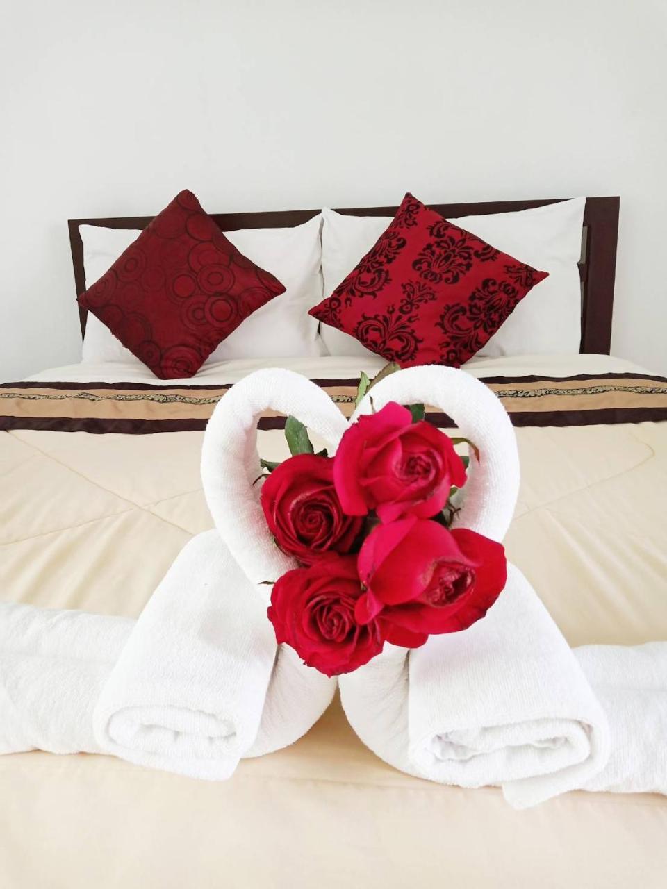 Rueangrat Hotel Ranong Extérieur photo